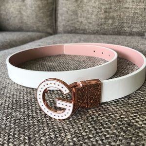 Guess belt